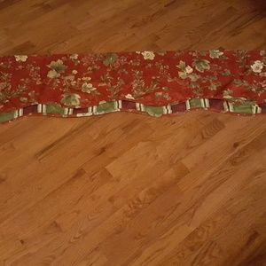 Waverly grape valance